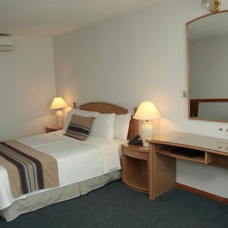 Crystal Palace Hotel Montevideo Eksteriør bilde