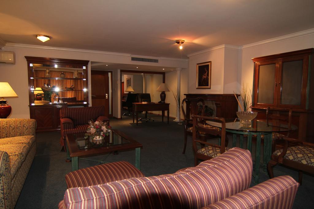 Crystal Palace Hotel Montevideo Eksteriør bilde